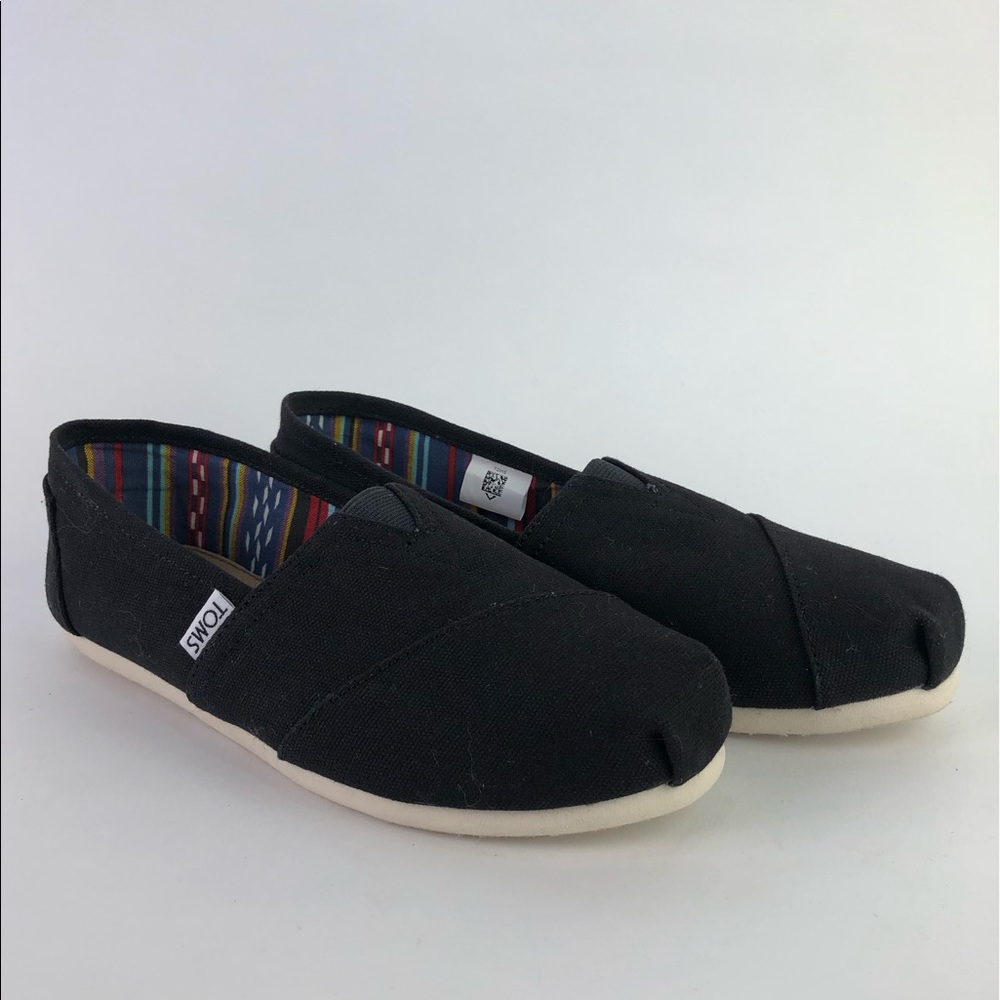 Toms size 7
